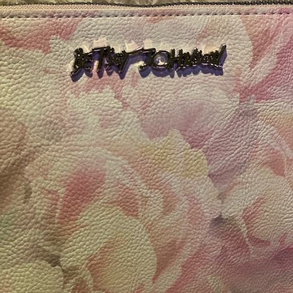 Betsey Johnson Crossbody - Picture 3 of 8